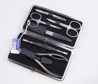 Маникюрный набор Dovo (6 пр.) 8007 016 