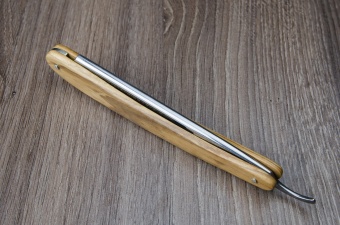Опасная бритва Dovo Inox Olivenholz 5/8” 41 5875 