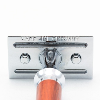 Т-образная бритва из дерева Падук Timor 1363