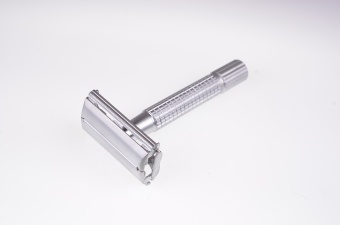 Сатинированный Т-образный станок Timor 1320sb