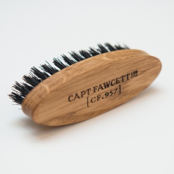 CAPTAIN FAWCETT Щетка для усов CF355