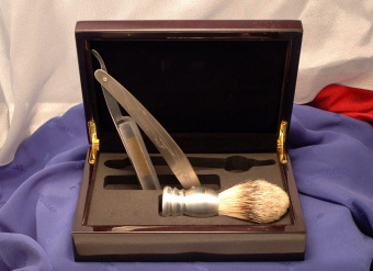 Бритвенный набор Zwie Katzen Titanium 5/8” 1100 