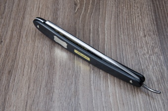Опасная бритва Dovo Astrale Ebenholz 5/8” 5 58130 
