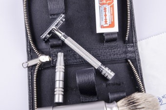 Бритвенный комплект Dovo, Merkur с Т-образным станком 554 016 