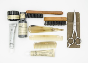 Набор для ухода за собой Dr.Dittmar в кейсе из дерева 7069