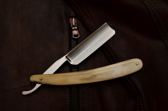 Опасная бритва Aust 6/8” 121NPHH-S-EG 