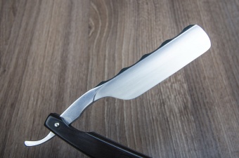  Опасная бритва Dovo Flowing Grenadille 6/8” 118 6810 