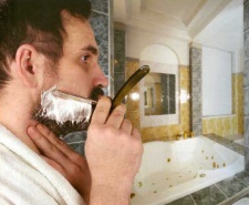 Об опасных бритвах.