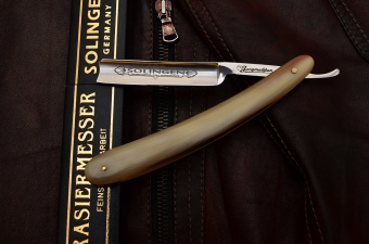 Опасная бритва Wacker Yungmeister 4/8” 9216 